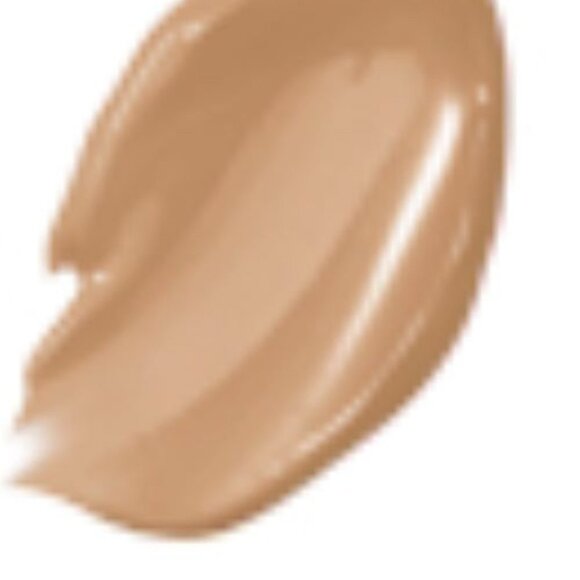 Beige C 120 (Cool) Luminous 3D Foundation Normal to Dry Skin - TimeWise - Picture 5 of 5